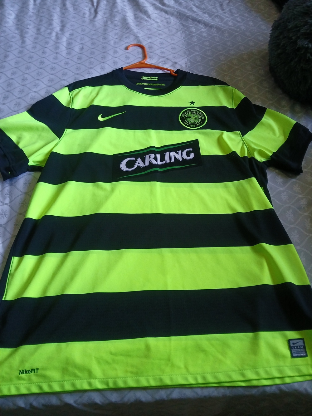 Nike Neon Yellow & Black Celtic FC Football Jersey Bumblebee Vntg XL